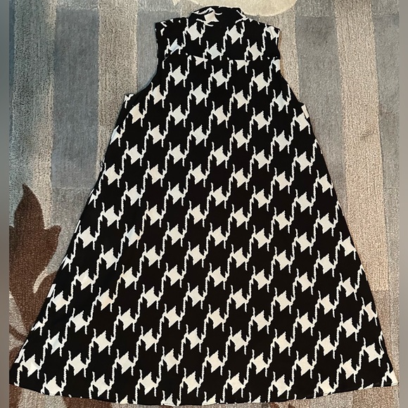 Vince Camuto Sleeveless Trapeze Dress w Neck Sash Large Houndstooth Print CL3 - Picture 6 of 8